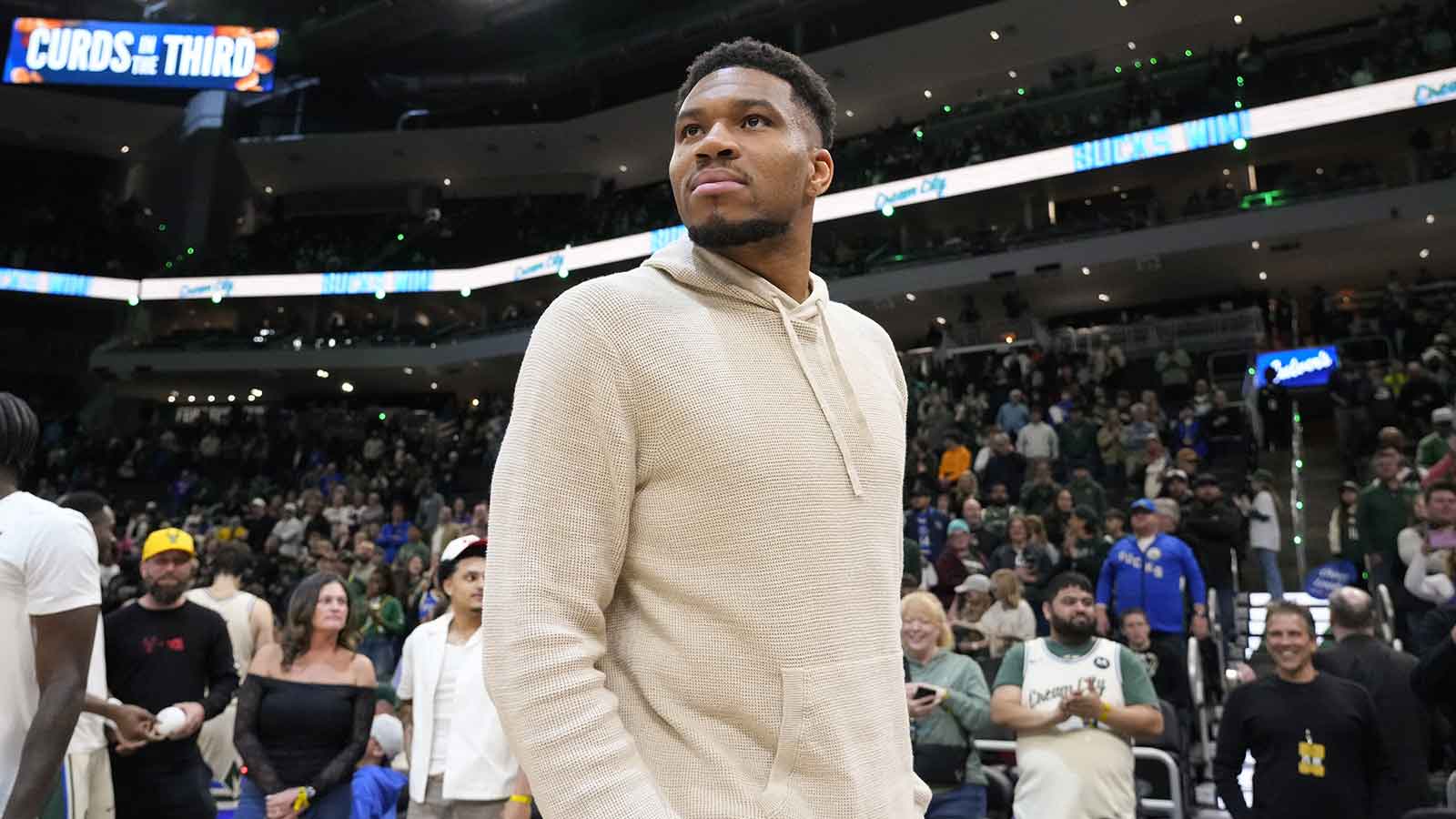 Bucks’ Giannis Antetokounmpo fuels speculation about future with cryptic message