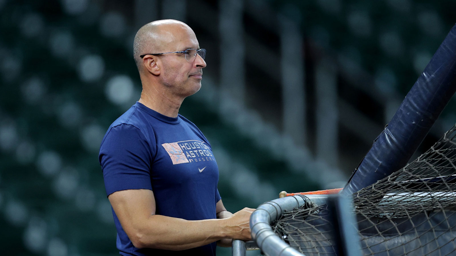 Astros manager Joe Espada gets GM’s support after Red Sox firing Alex Cora turns up heat