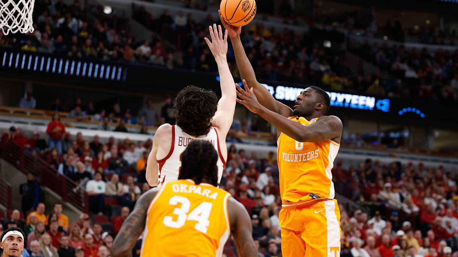 DeWayne Brown II makes big decision on Tennessee future