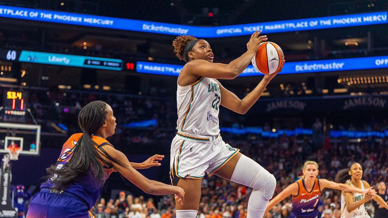 Kennedy Burke joining Sun on 1-year contract in WNBA free agency