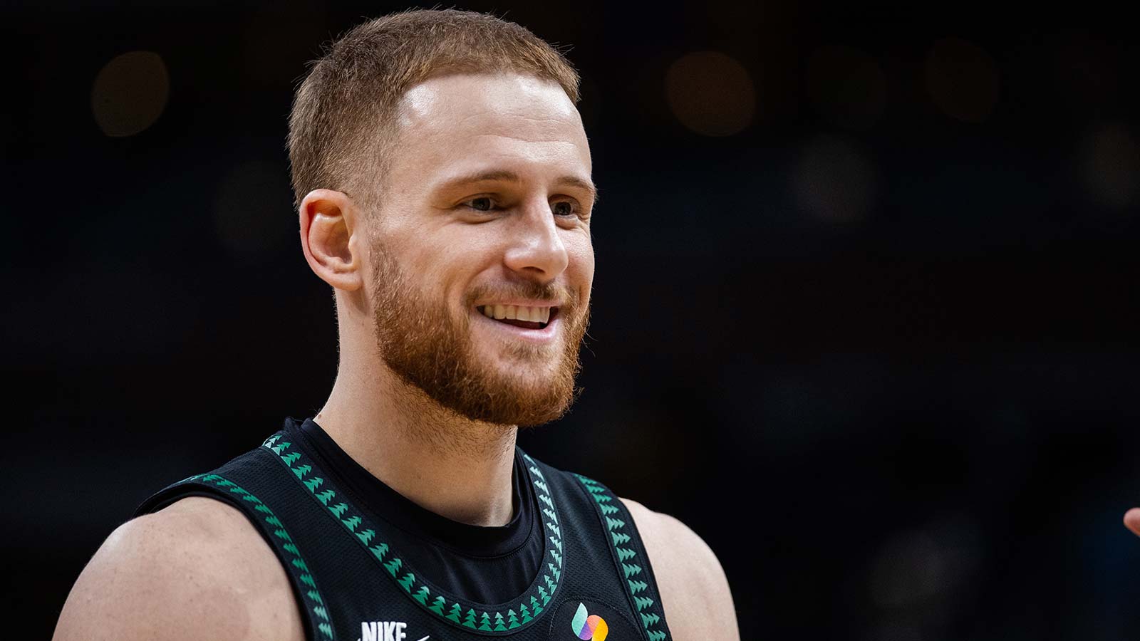 Donte DiVincenzo exits Game 4 with non-contact leg injury