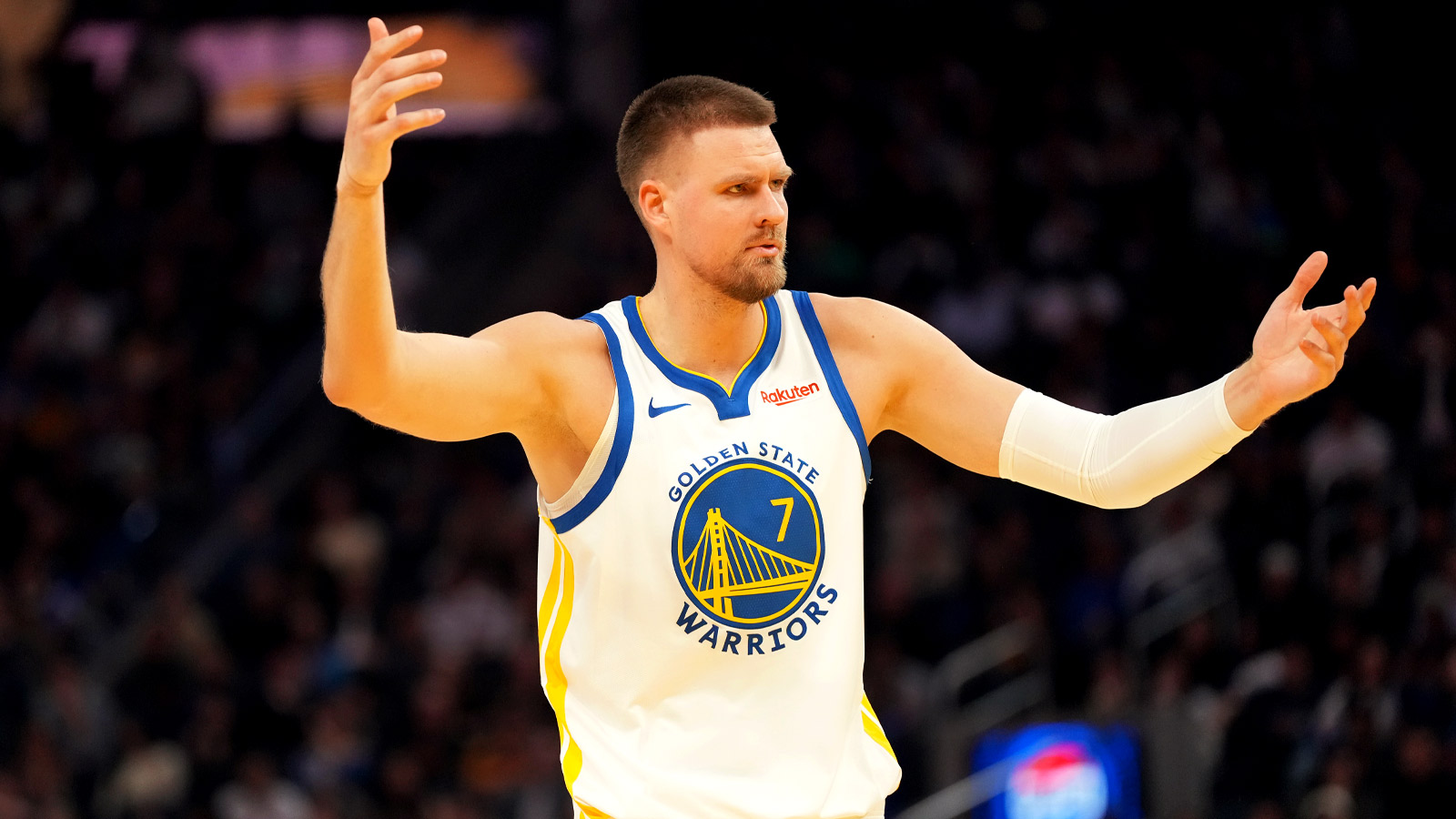 Is Kristaps Porzingis playing tonight? Warriors vs. Suns NBA Play-In Tournament injury report