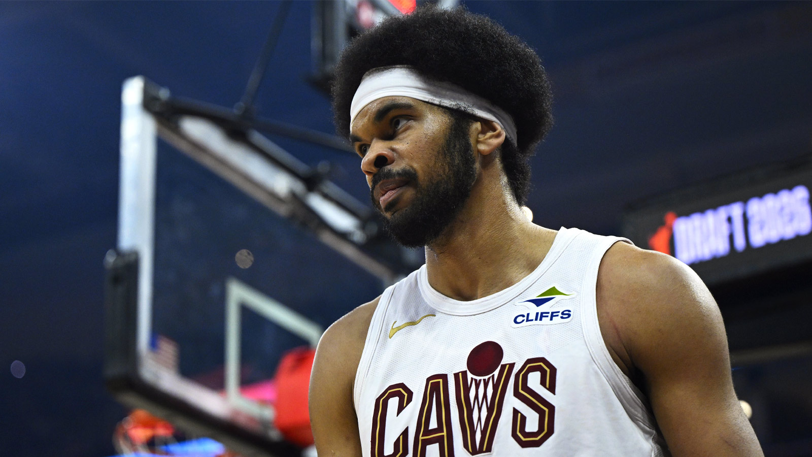 Cavs’ Jarrett Allen makes candid admission about ailing knee before NBA playoffs