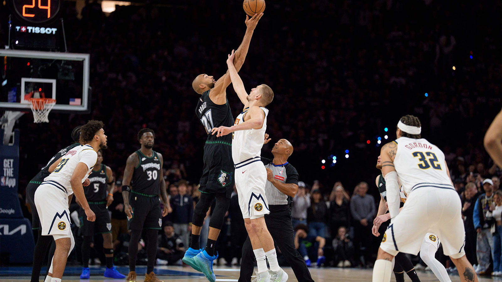 https://wp.clutchpoints.com/wp-content/uploads/2026/04/Jokic-jumps.jpg