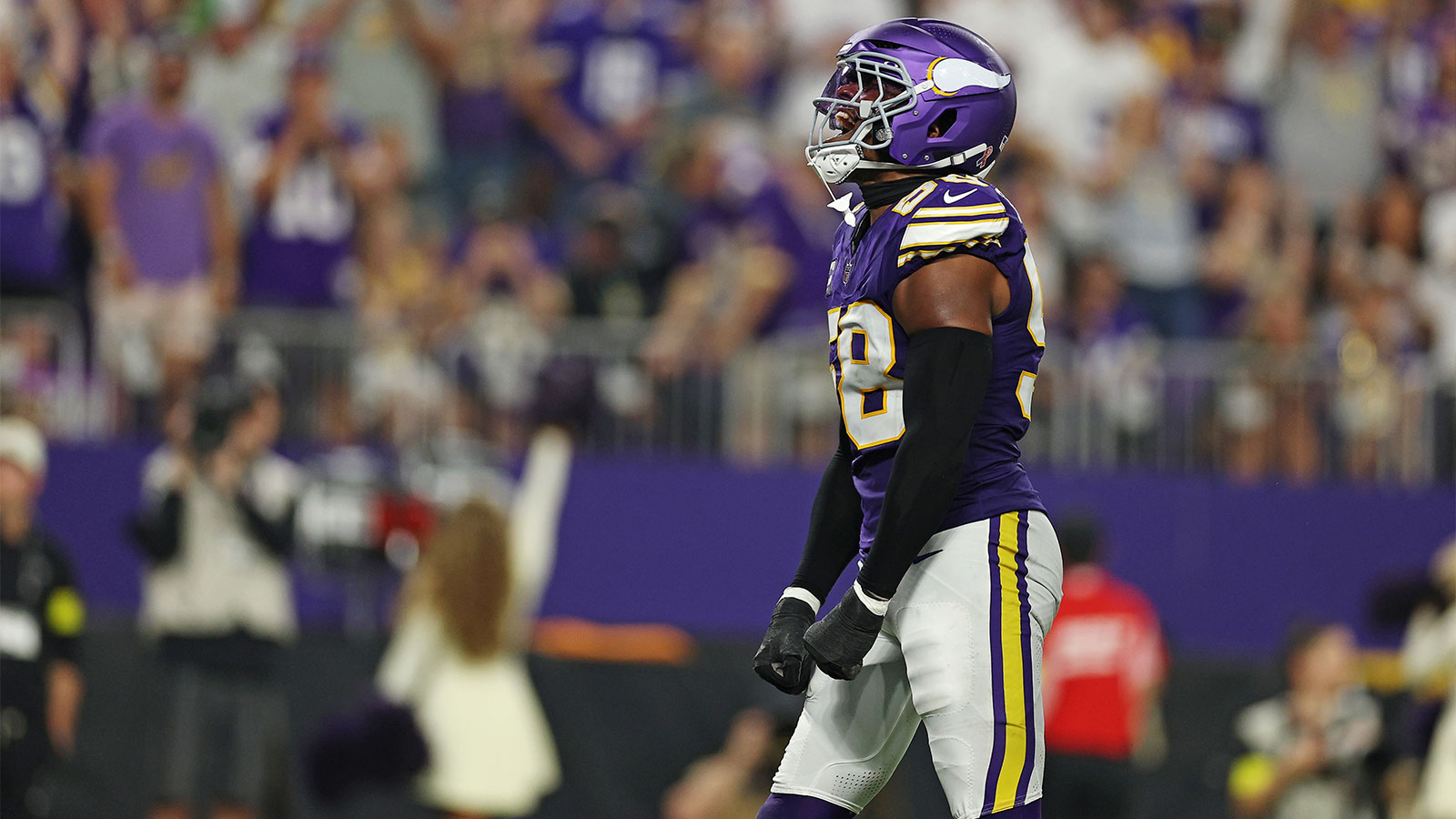 NFL rumors: Jonathan Greenard trade on Eagles’ radar as Howie Roseman plots deals