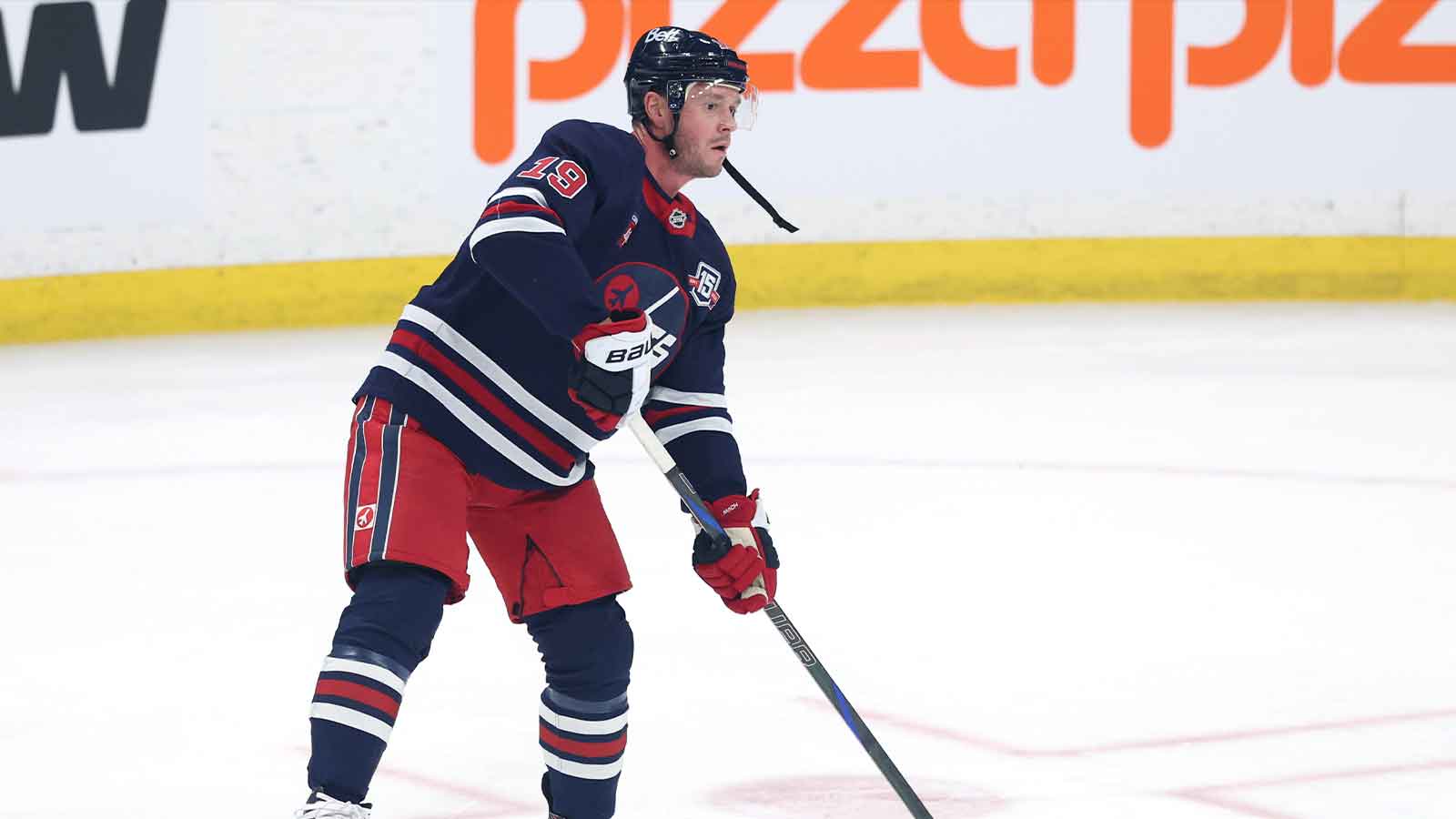 Jonathan Toews hints at future with Jets after return season