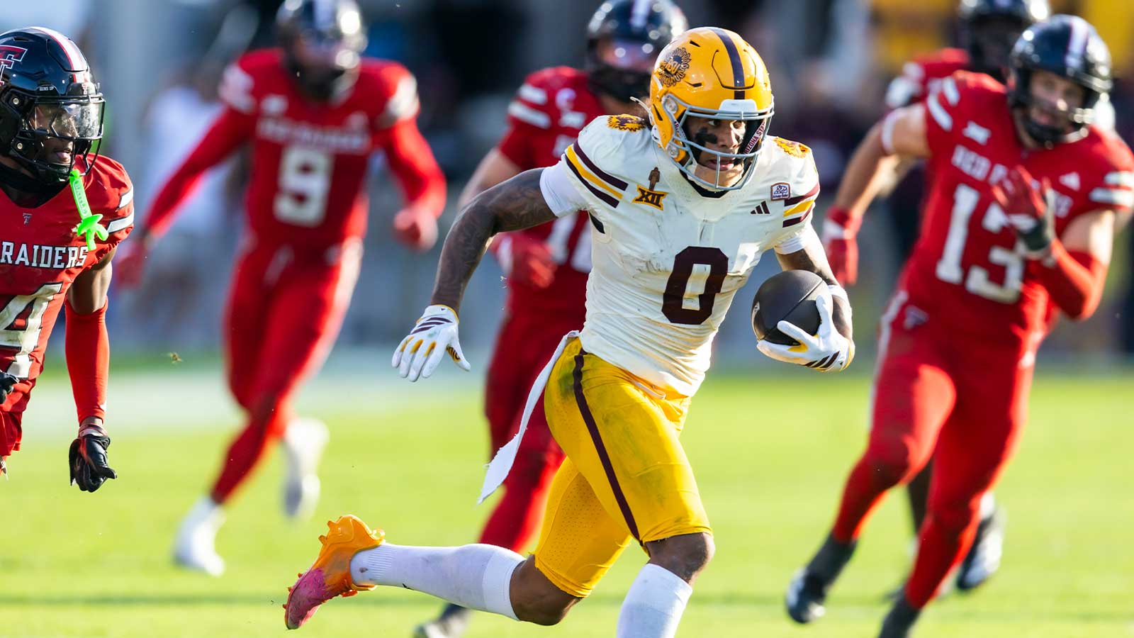 Jordyn Tyson emerges as early Giants No. 10 favorite after Dexter Lawrence trade