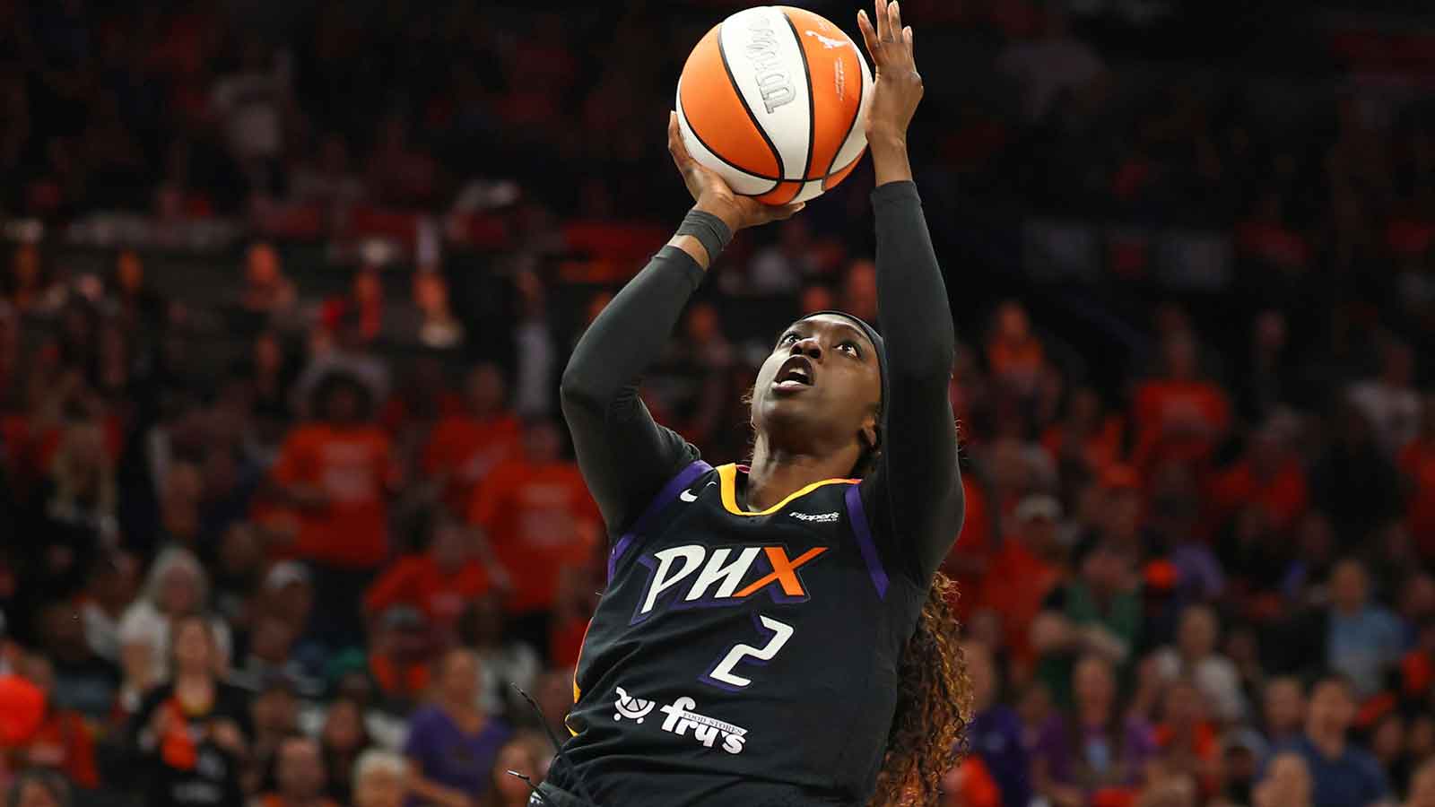 Kahleah Copper staying with Mercury on two-year contract