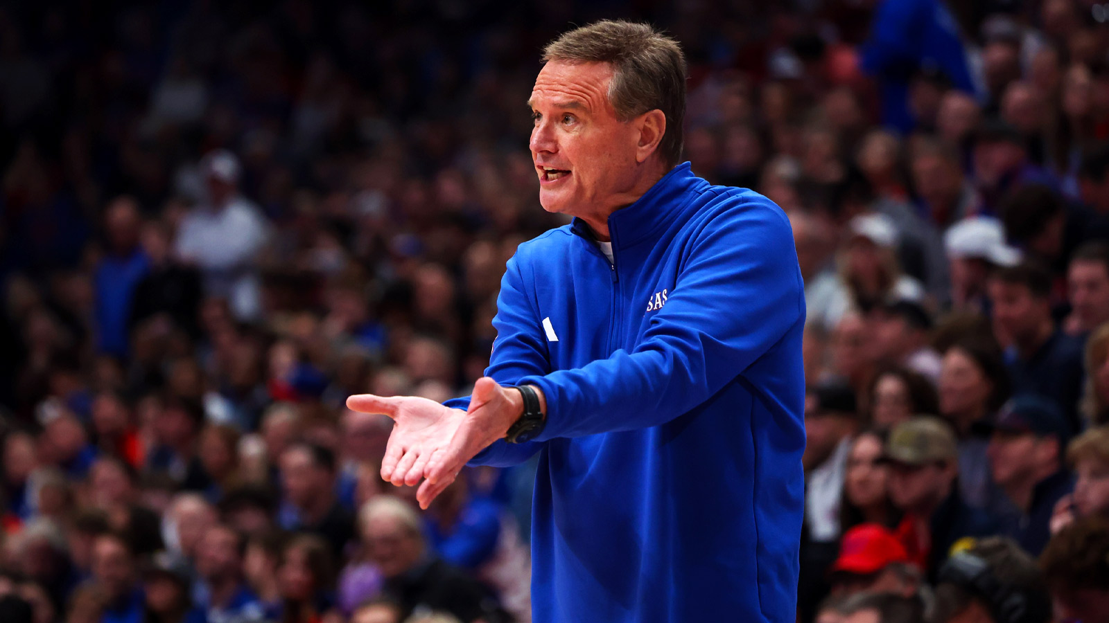 https://wp.clutchpoints.com/wp-content/uploads/2026/04/Kansas-basketball-news-Jayhawks-land-Utah-transfer-after-career-best-season-1.jpg