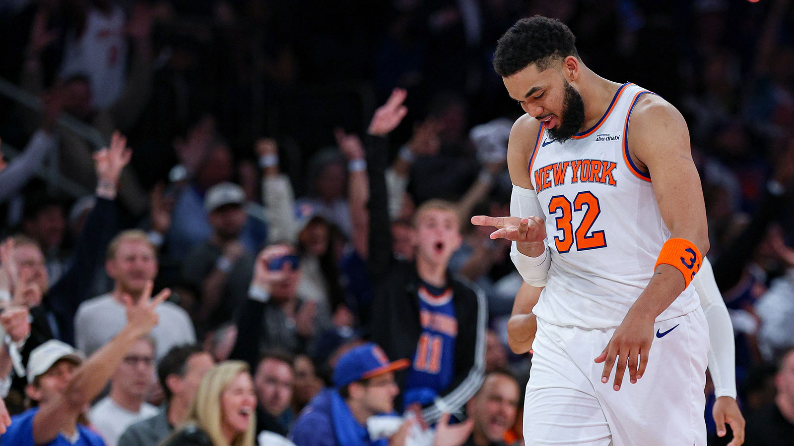 Knicks fans still chant ‘f*** Trae Young’ despite midseason trade during Hawks clash