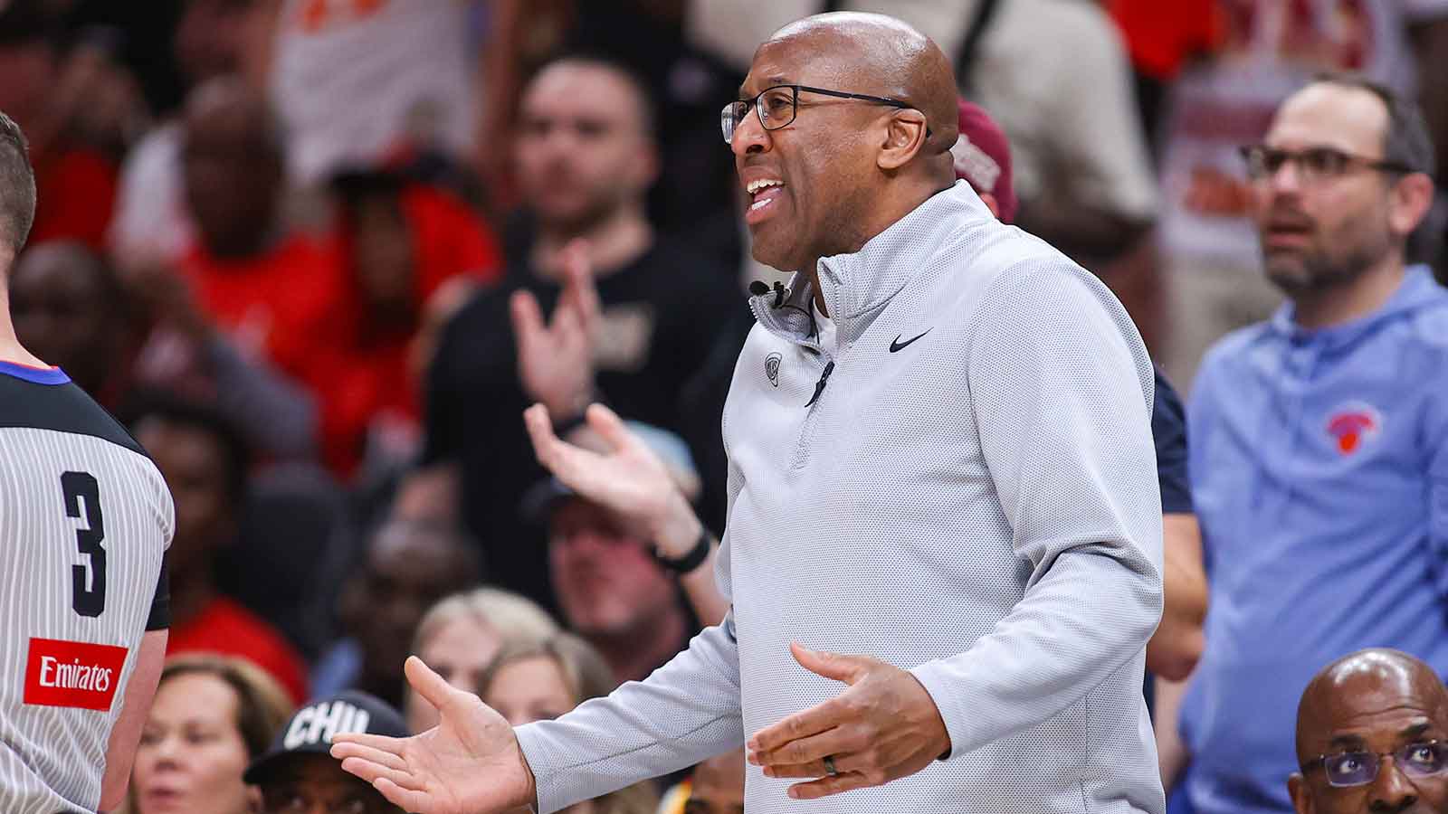 https://wp.clutchpoints.com/wp-content/uploads/2026/04/Knicks-head-coach-Mike-Brown-on-the-sideline.jpg