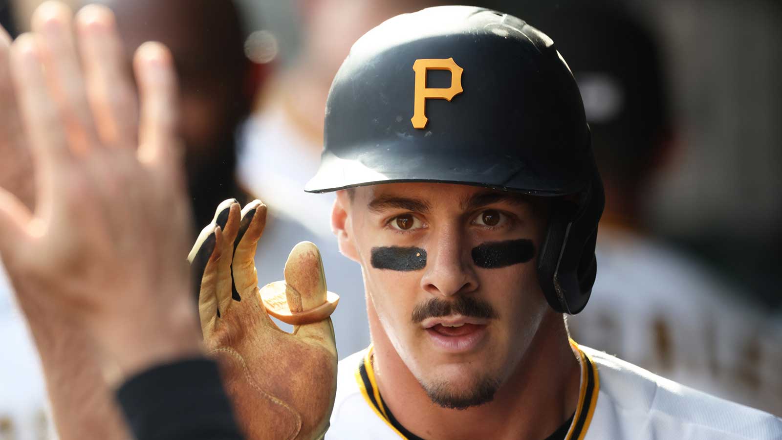 Paul Skenes drops face of the team claim on Konnor Griffin after contract extension