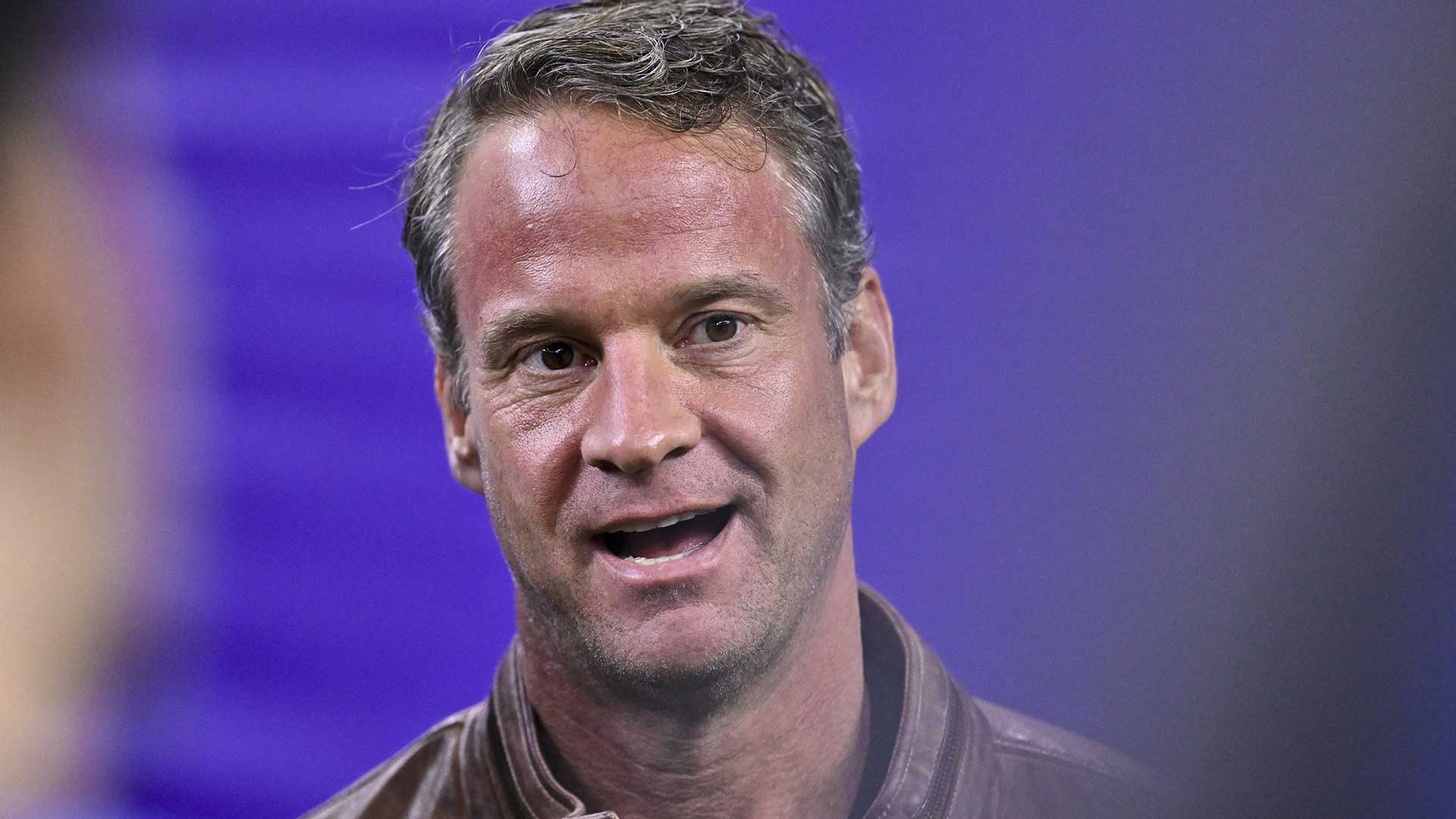 LSU’s Lane Kiffin grabs attention with JaMarcus Russell reunion