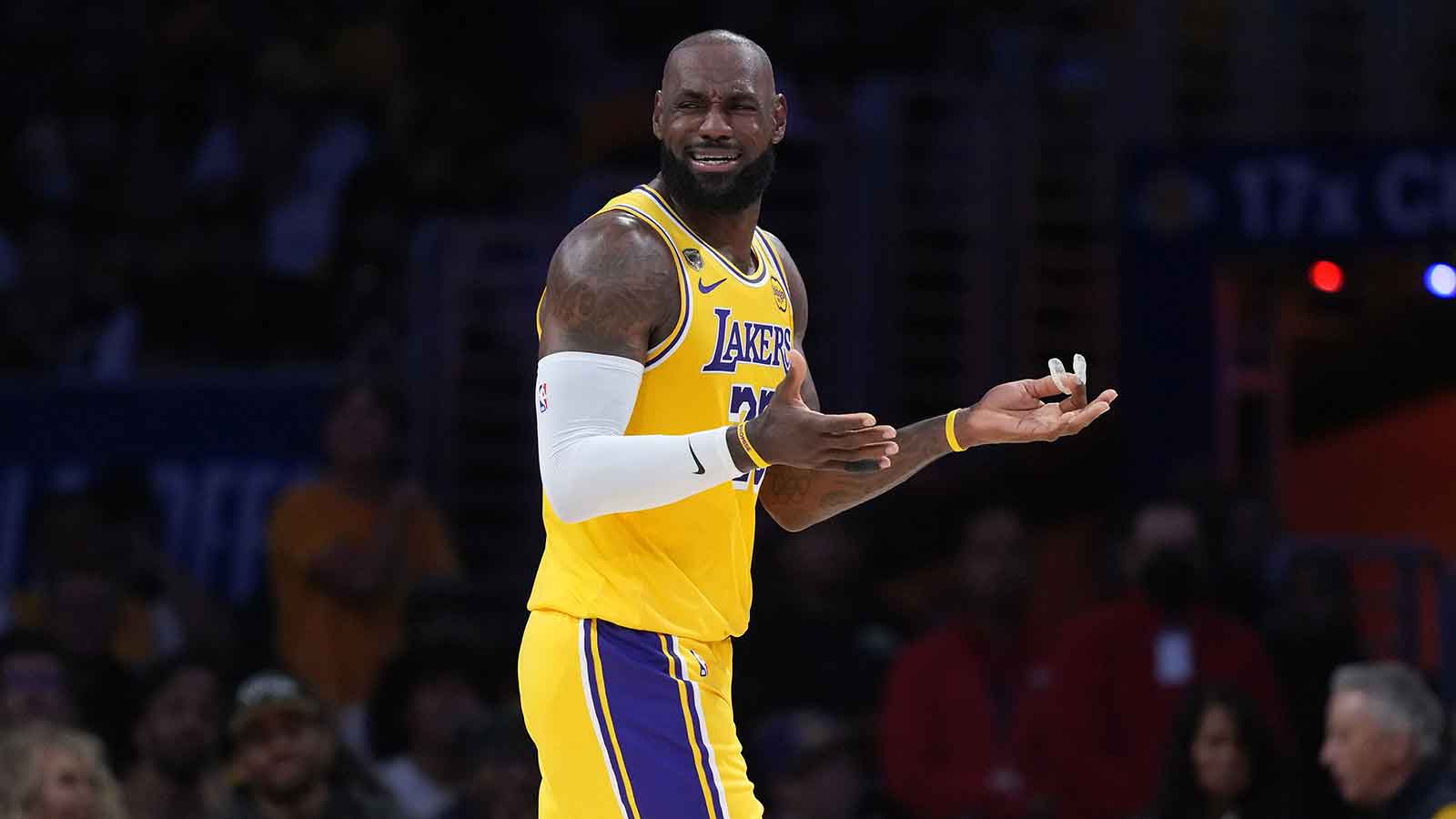 Why Nick Wright believes LeBron James, Lakers could put Rockets away in Game 2