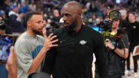 Warriors rumors: Stephen Curry ready to recruit LeBron James as pursuit gets serious