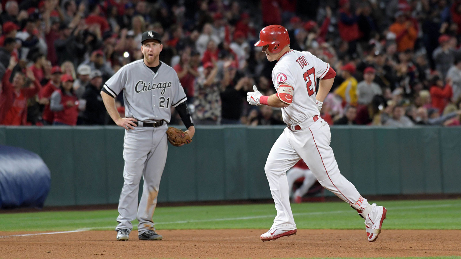 Angels star Mike Trout hilariously roasts former All-Star