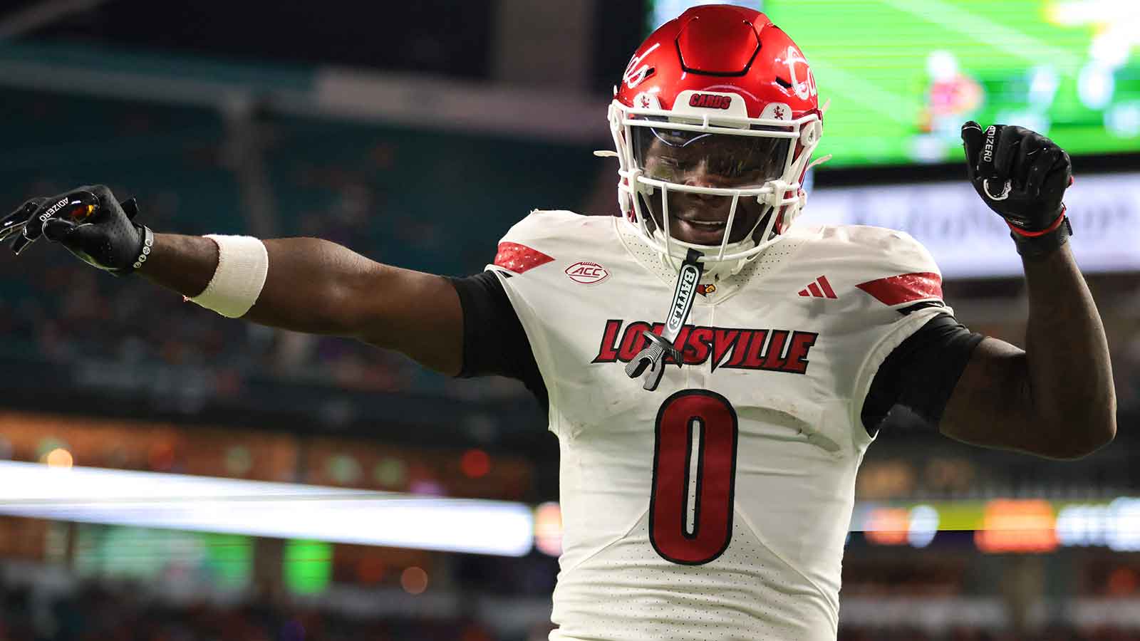 NFL Draft prospect Chris Bell showcases impressive recovery after November ACL tear