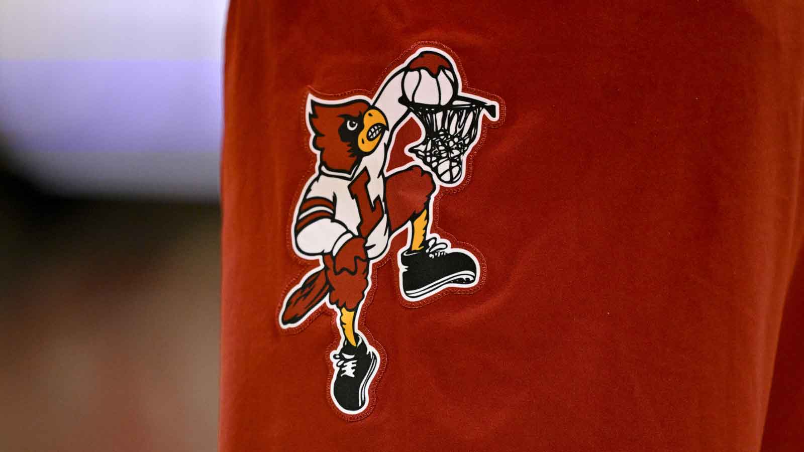 https://wp.clutchpoints.com/wp-content/uploads/2026/04/Louisville-basketball.jpg