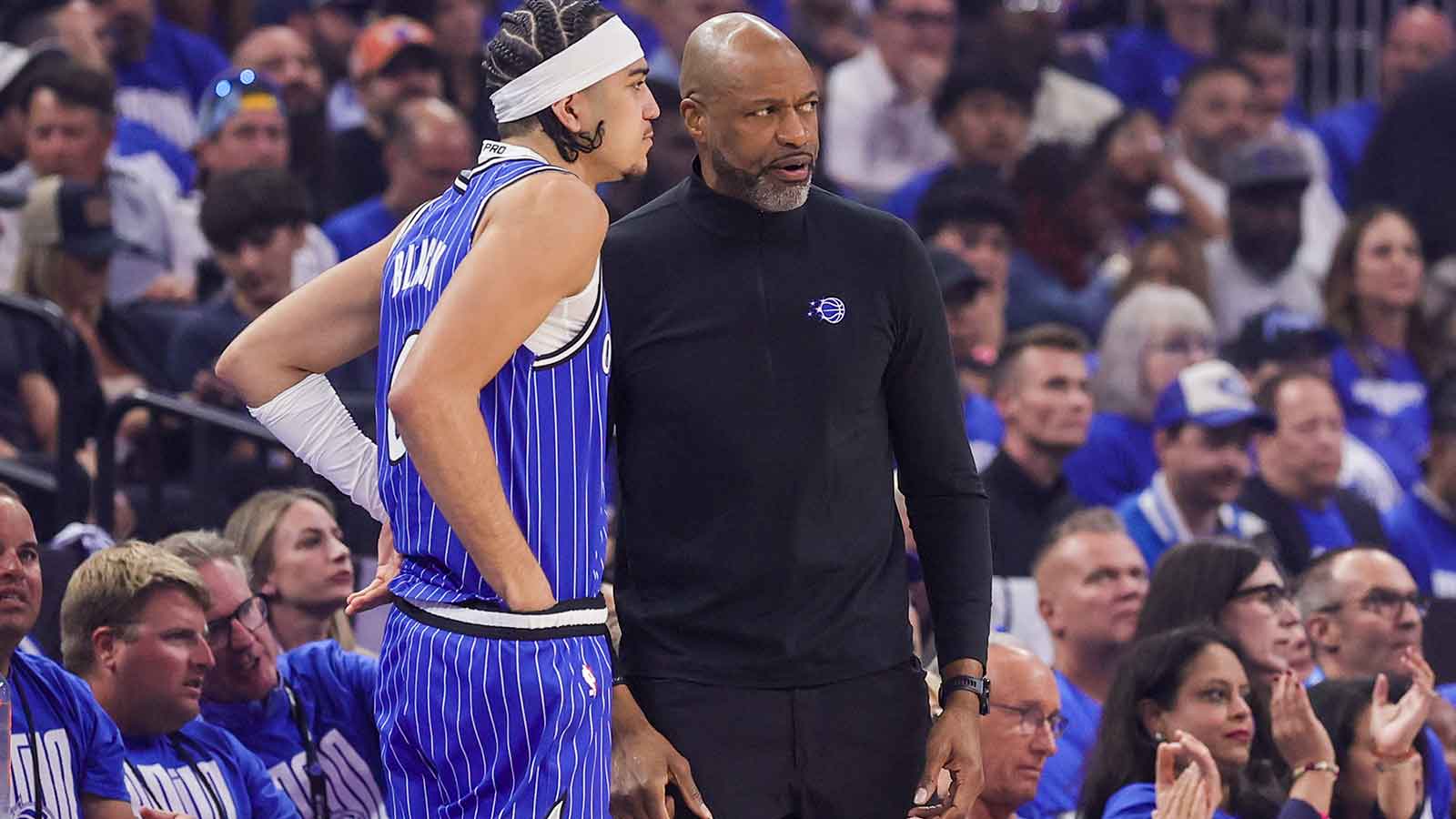 https://wp.clutchpoints.com/wp-content/uploads/2026/04/Magic-head-coach-Jamahl-Mosley-talks-with-guard-Anthony-Black.jpg