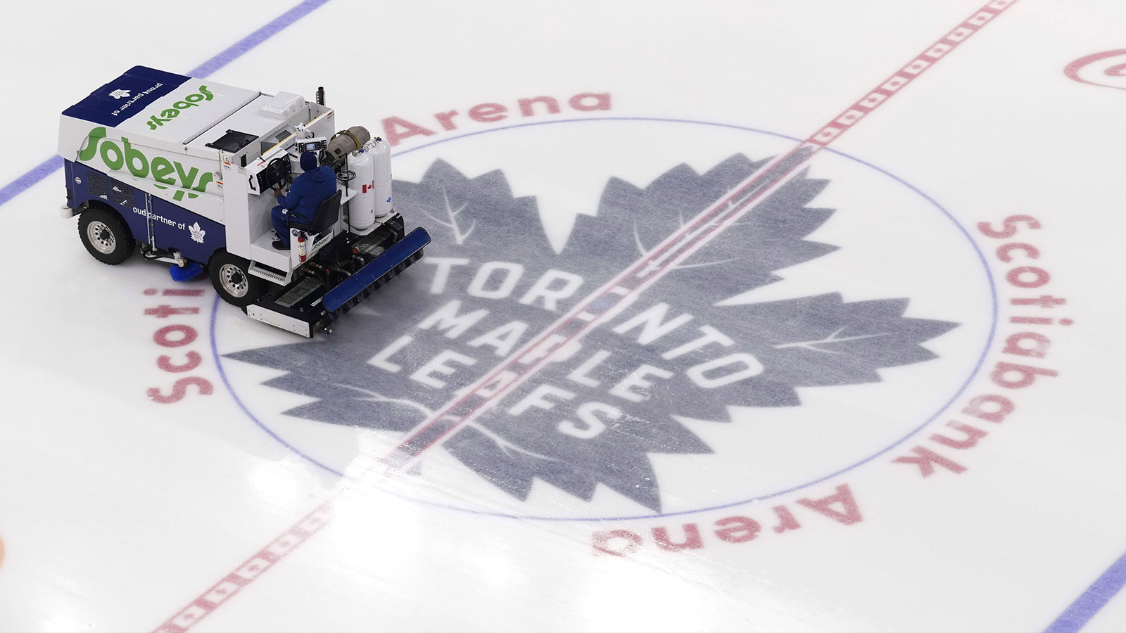 NHL rumors: Insider speculates Maple Leafs could poach Panthers exec after controversial hire