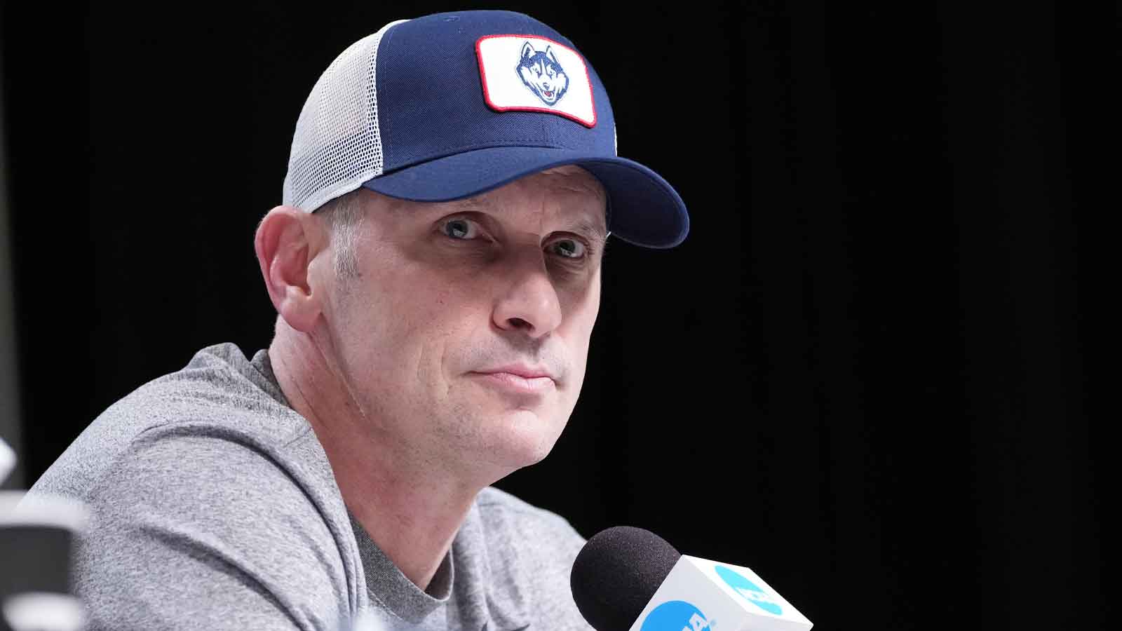 https://wp.clutchpoints.com/wp-content/uploads/2026/04/March-Madness-news-The-superstitious-reason-why-Dan-Hurley-made-his-wife-leave-UConn-Illinois-game.jpg