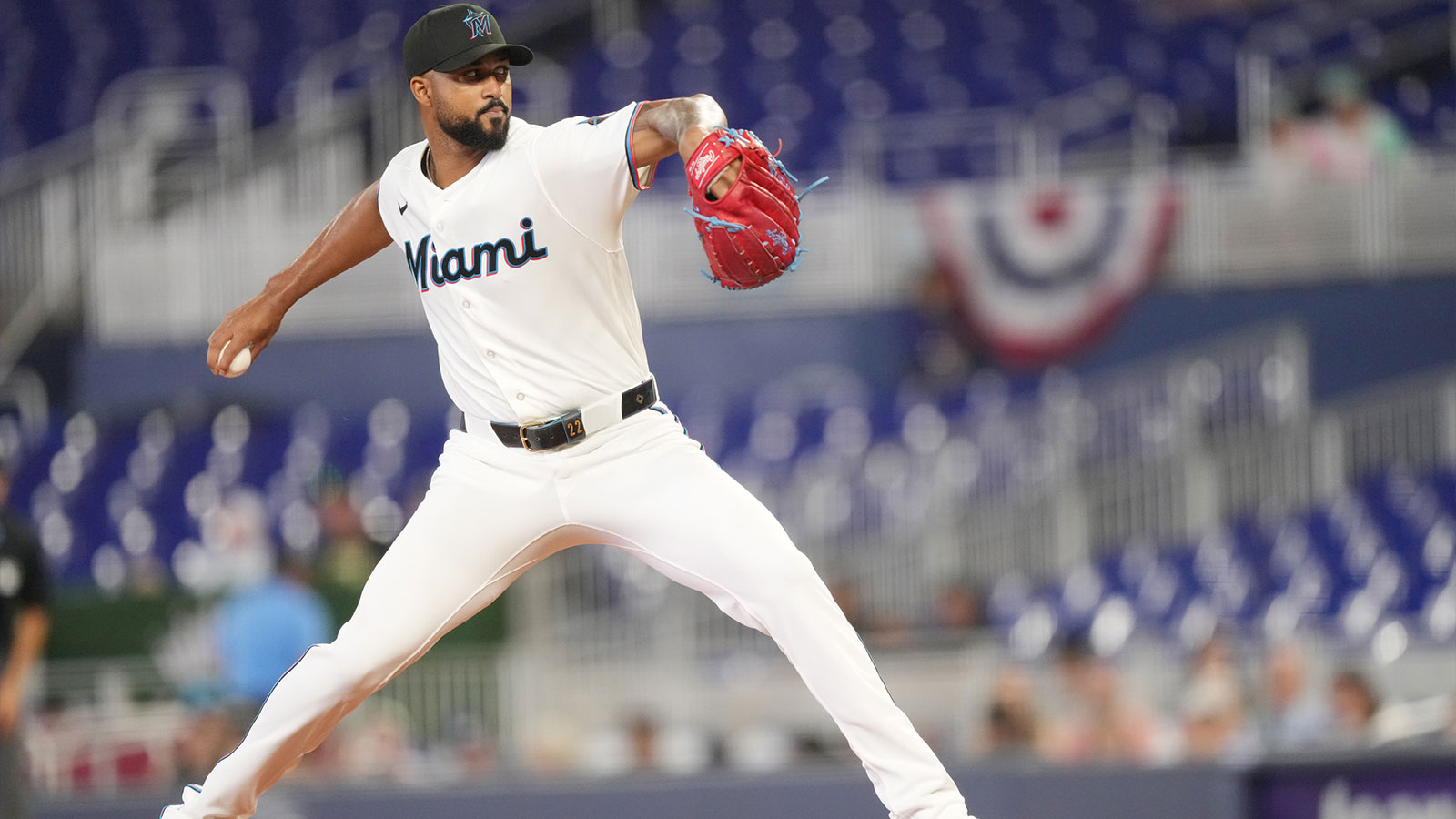 Marlins pitcher Sandy Alcantara’s shutout gets Roger Clemens’ 4-word approval