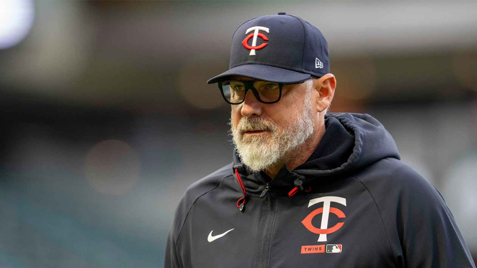 Twins manager has heated reaction after getting ejected vs. Reds