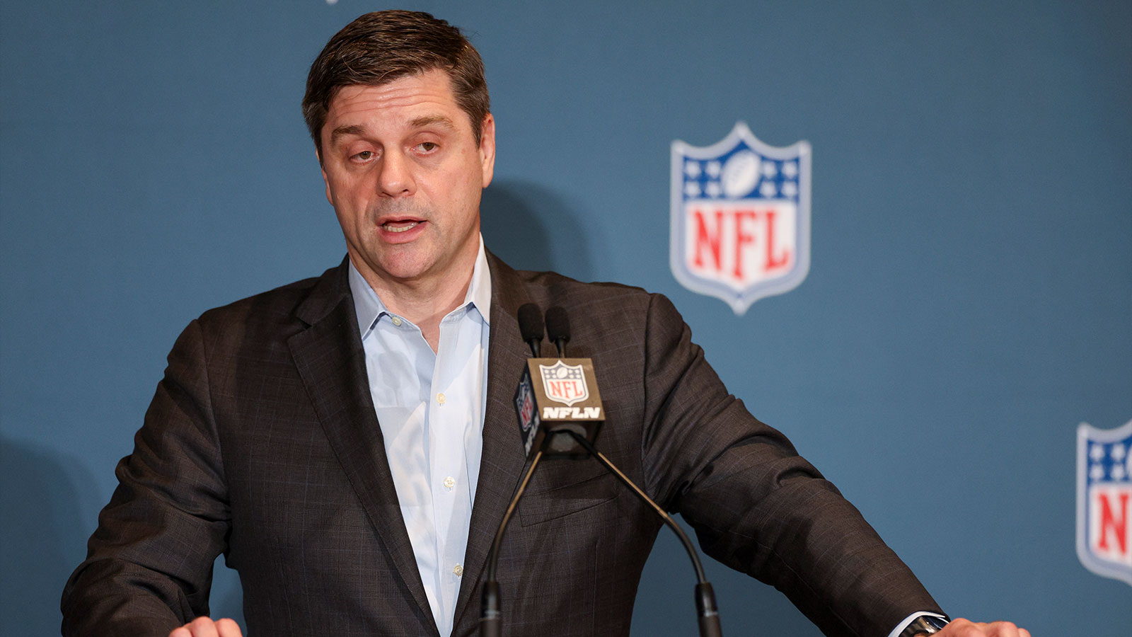 Brian Rolapp tips hat to LIV Golf amid defunding reports