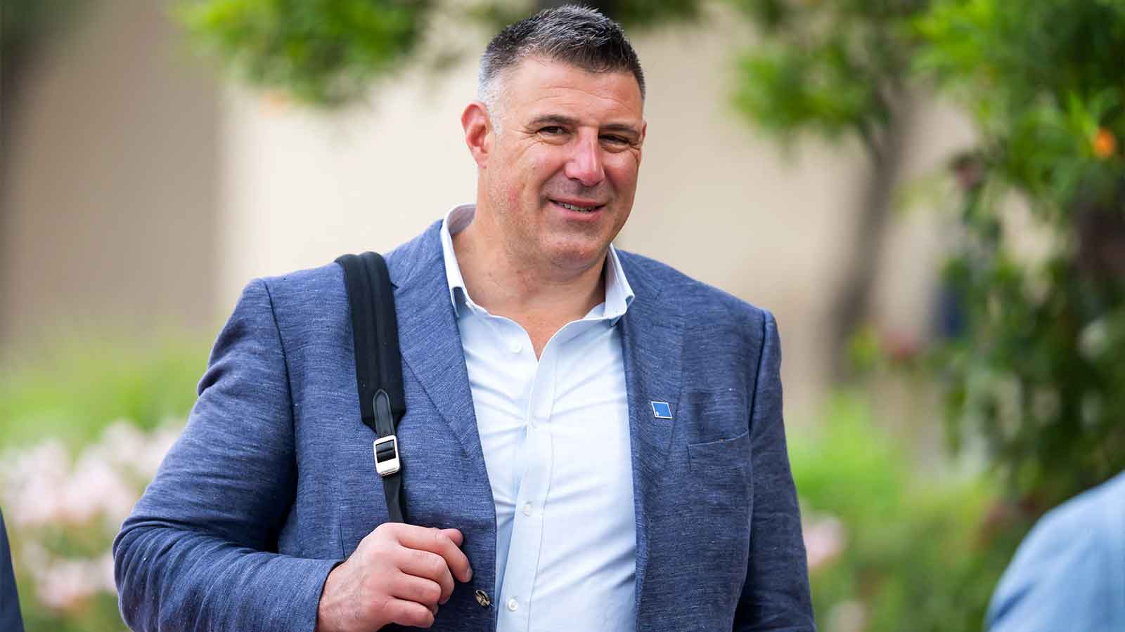 Patriots HC Mike Vrabel breaks silence after more Dianna Russini photos surface