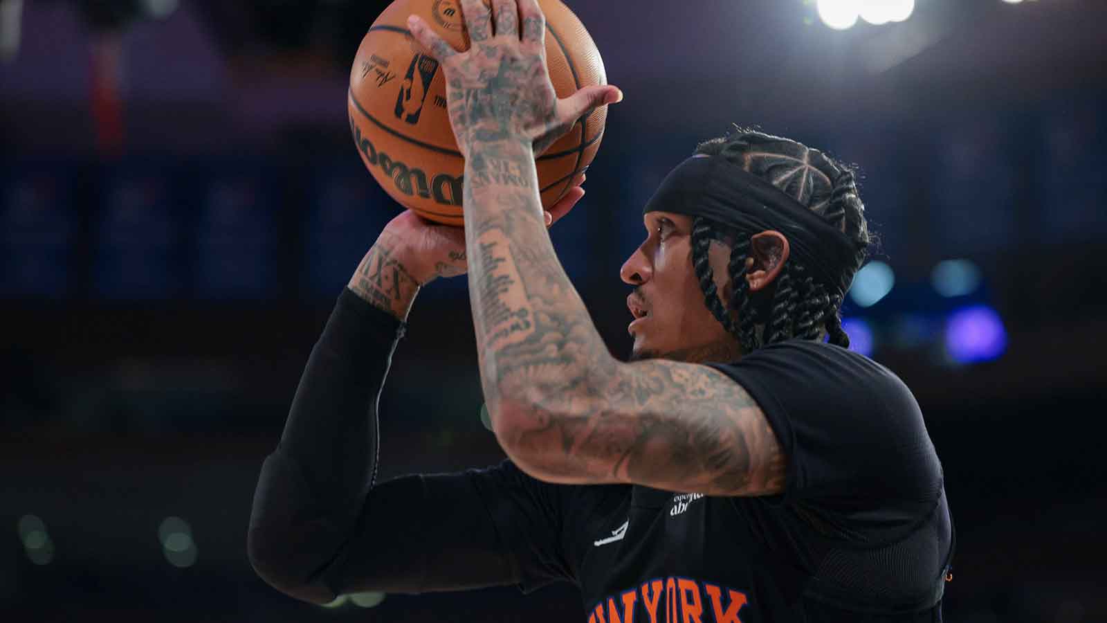 https://wp.clutchpoints.com/wp-content/uploads/2026/04/New-York-Knicks-guard-Jordan-Clarkson-00-shoots-the-ball-against-the-Toronto-Raptors-during-the-second-half-at-Madison-Square-Garden.jpg
