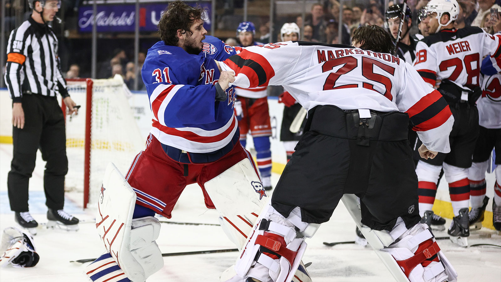 Epic goalie fight had Rangers’ Mika Zibanejad grinning ear-to-ear