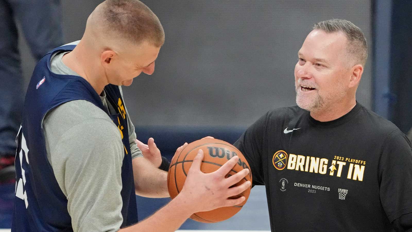 Nuggets news: Nikola Jokic reacts to Michael Malone landing North Carolina basketball job