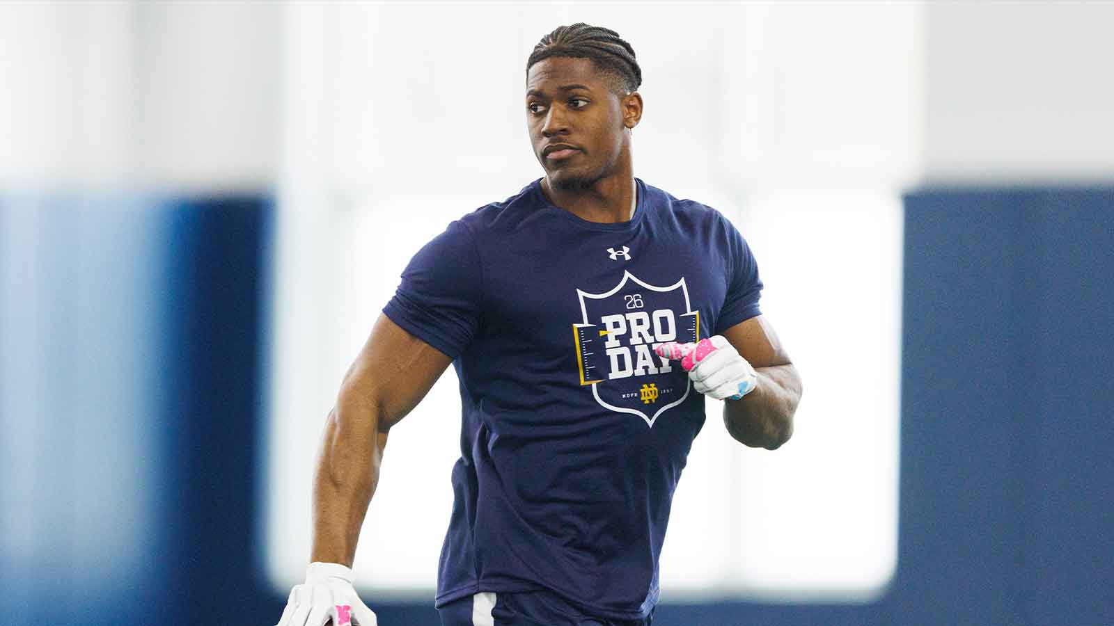 Seahawks surprisingly spurn trade frenzy to make No. 32 pick to replace Kenneth Walker III