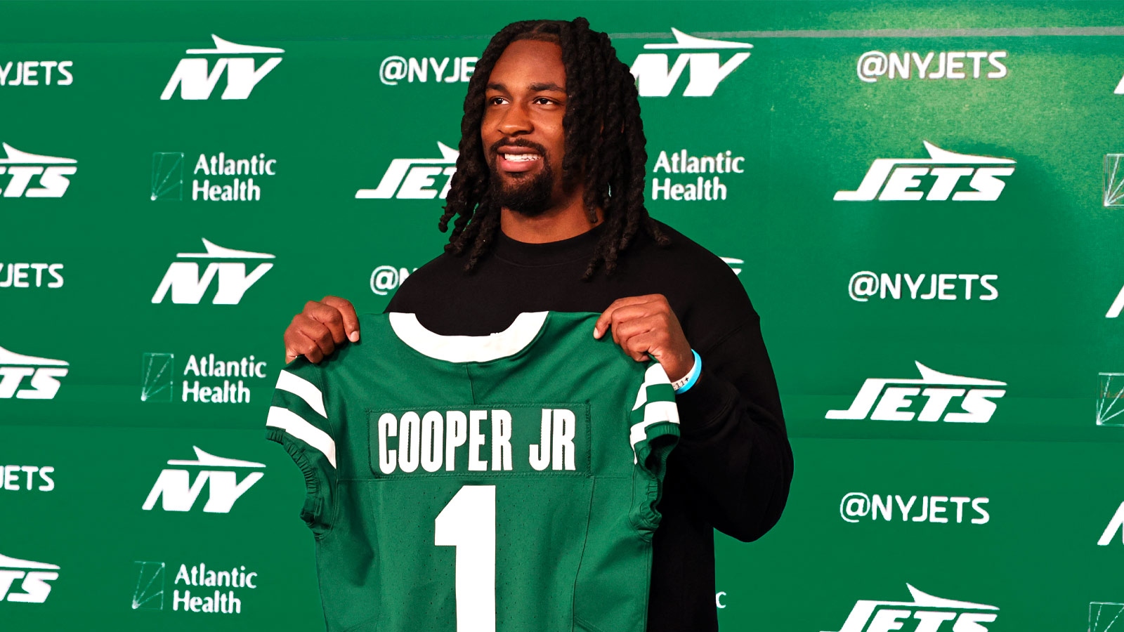 New York Jets Draft pick, wide receiver Omar Cooper Jr. at Atlantic Health Jets Training Center. 