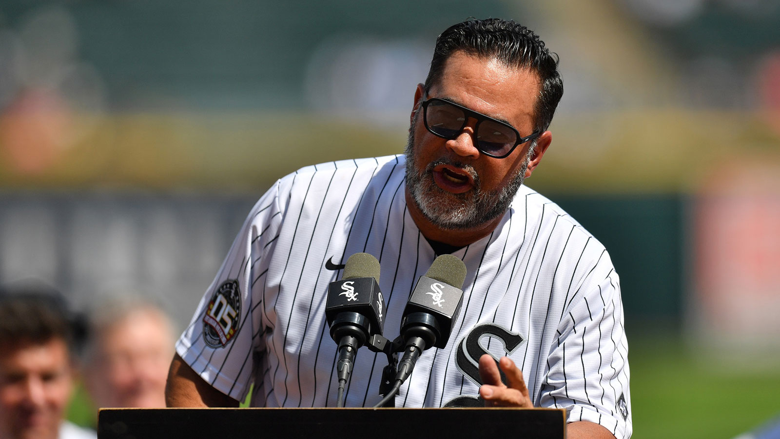 Ozzie Guillen’s emotional reaction to learning of White Sox jersey retirement