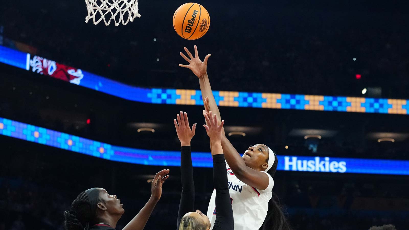 Fire grab attention after 2026 WNBA Draft trade with Sun