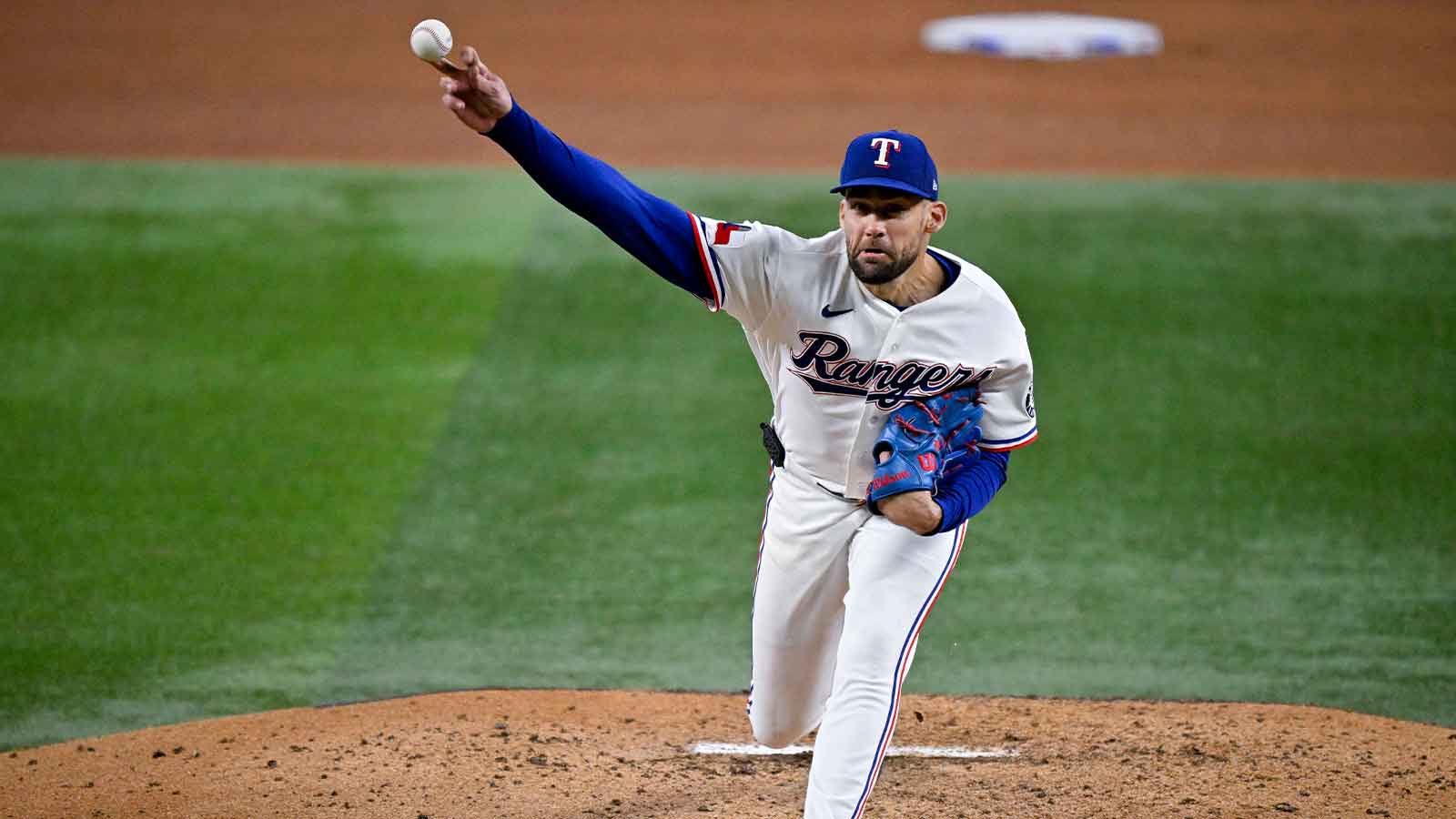 Rangers’ Nathan Eovaldi continues domination of Yankees in electric 7-inning start