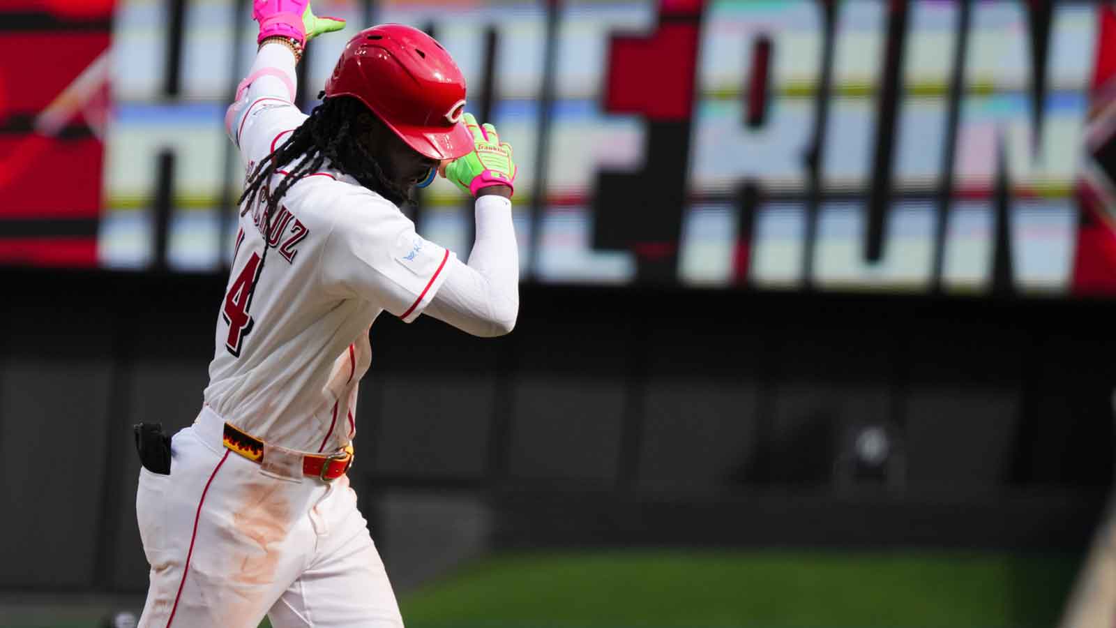 Reds’ Elly De La Cruz accomplishes feat not seen since 1900