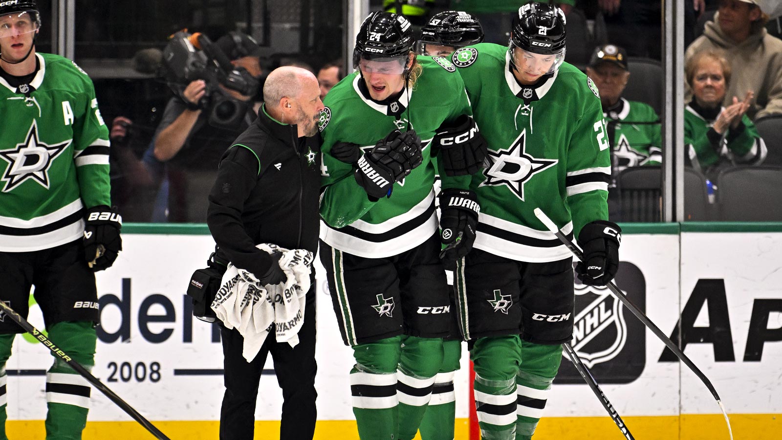 Stars’ Roope Hintz gets unfortunate injury update after Game 1 beatdown