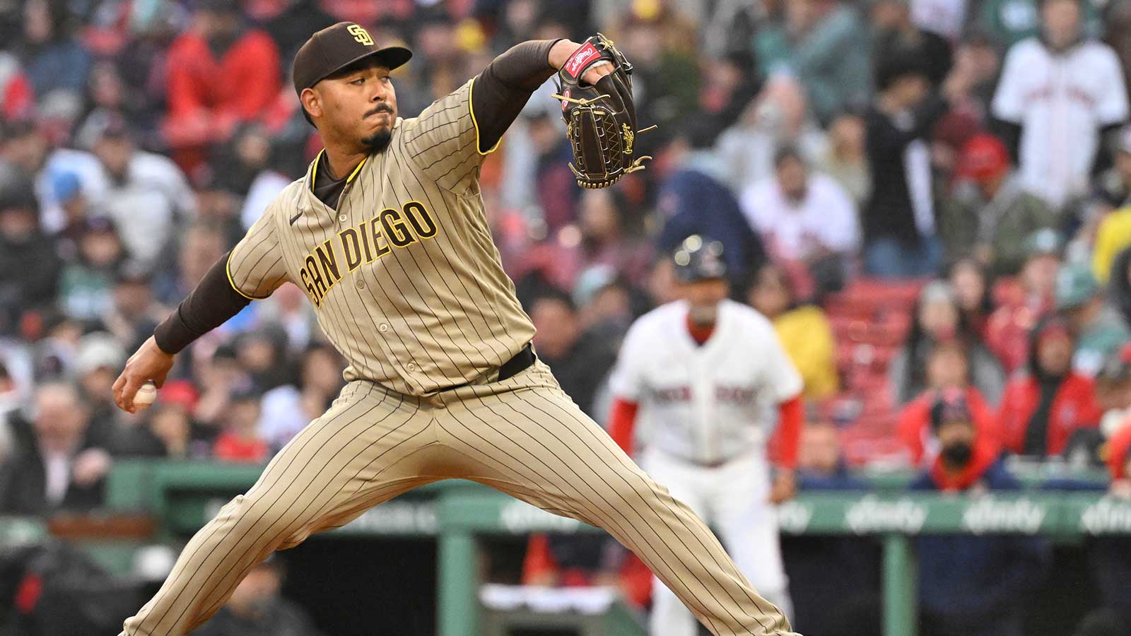 Padres pitcher turning to grandma to help velocity issues