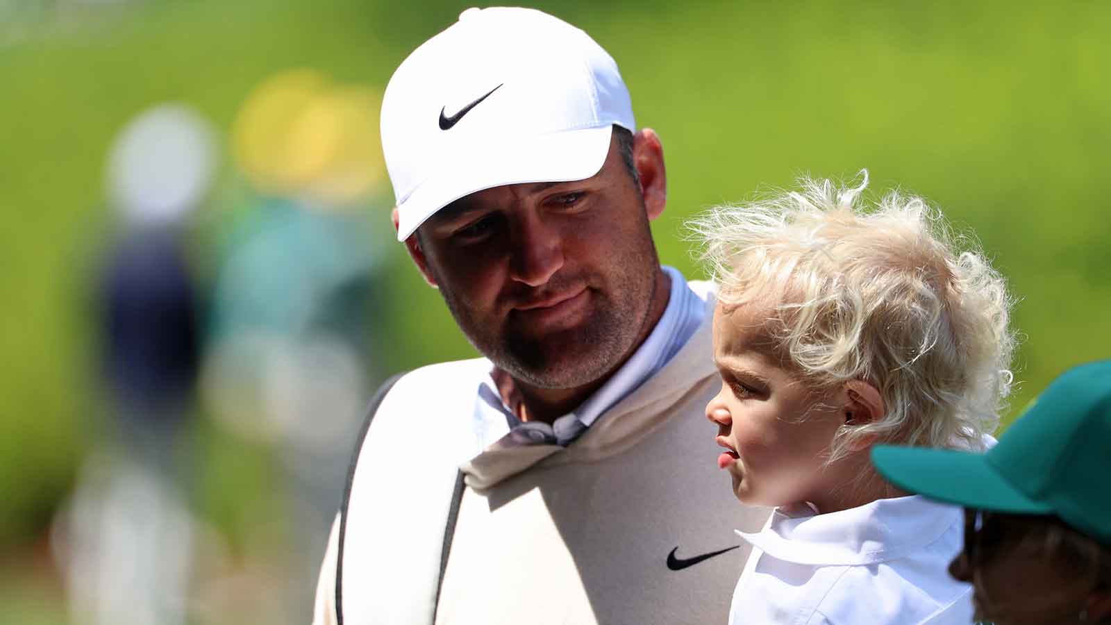 Scottie Scheffler, son Bennett, steal Masters show akin to Rory McIlroy