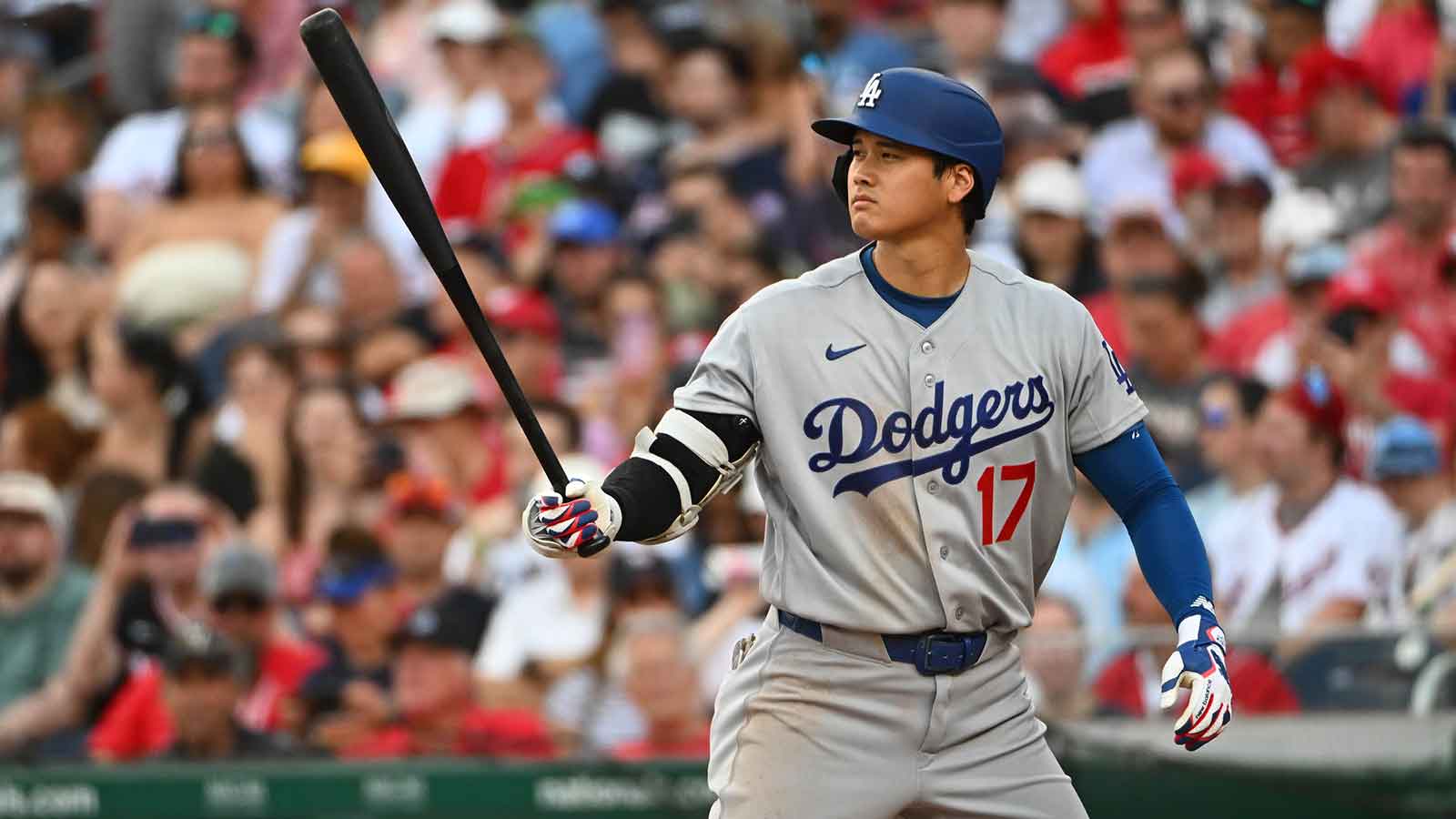 Los Angeles Dodgers designated hitter Shohei Ohtani (17) at bat against the Washington Nationals during the seventh inning at Nationals Park. 