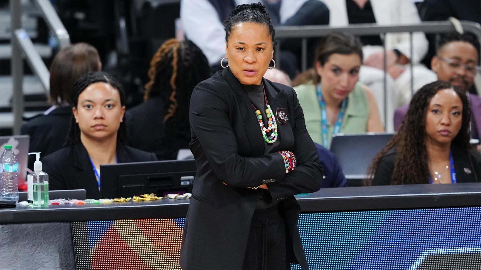 Dawn Staley vowed to ‘beat Geno’s a**’ after verbal altercation