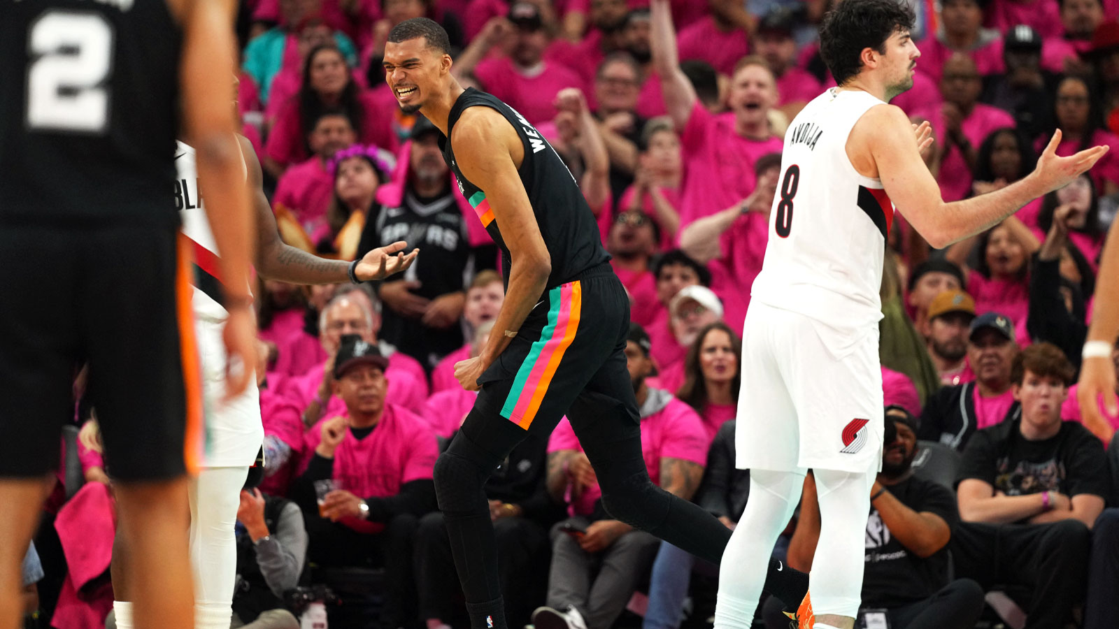 https://wp.clutchpoints.com/wp-content/uploads/2026/04/Spurs-news-Victor-Wembanyama-reacts-to-dominating-in-front-of-Tim-Duncan-David-Robinson.jpg