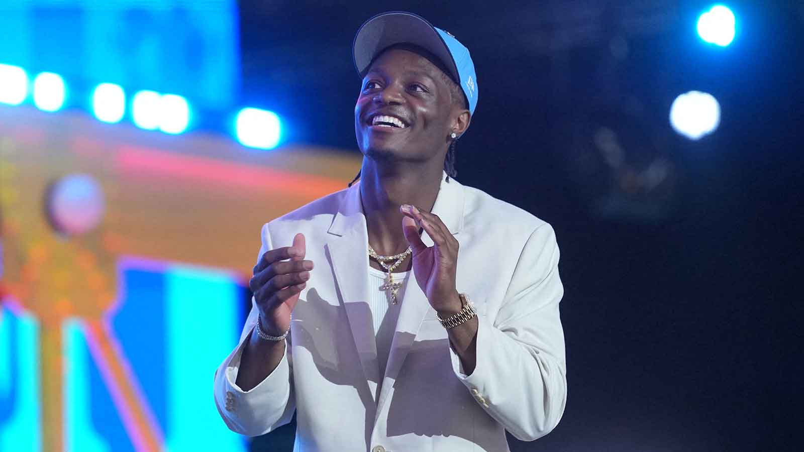 Titans’ Cam Ward gets a new best friend in Carnell Tate with No. 4 pick