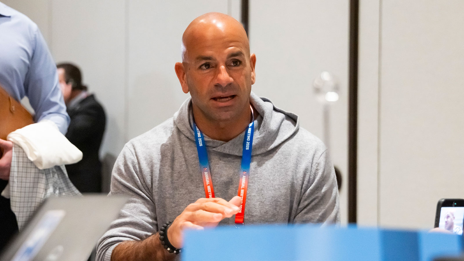 Robert Saleh gets new Fred Warner in mock draft pick from ESPN’s Titans insider