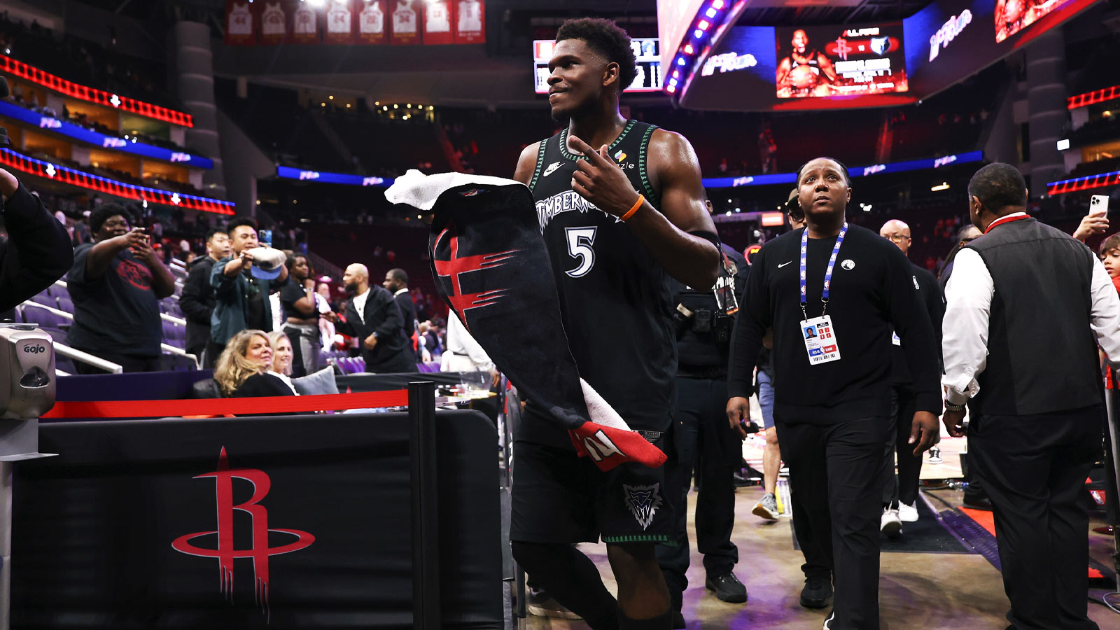 Timberwolves’ Anthony Edwards among stars on injury report for regular-season finale vs. Pelicans