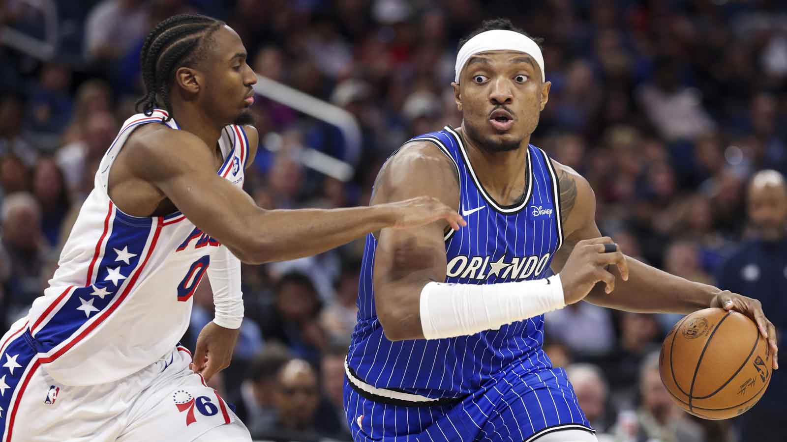 https://wp.clutchpoints.com/wp-content/uploads/2026/04/Tyrese-Maxey-and-Wendell-Carter-Jr.jpg