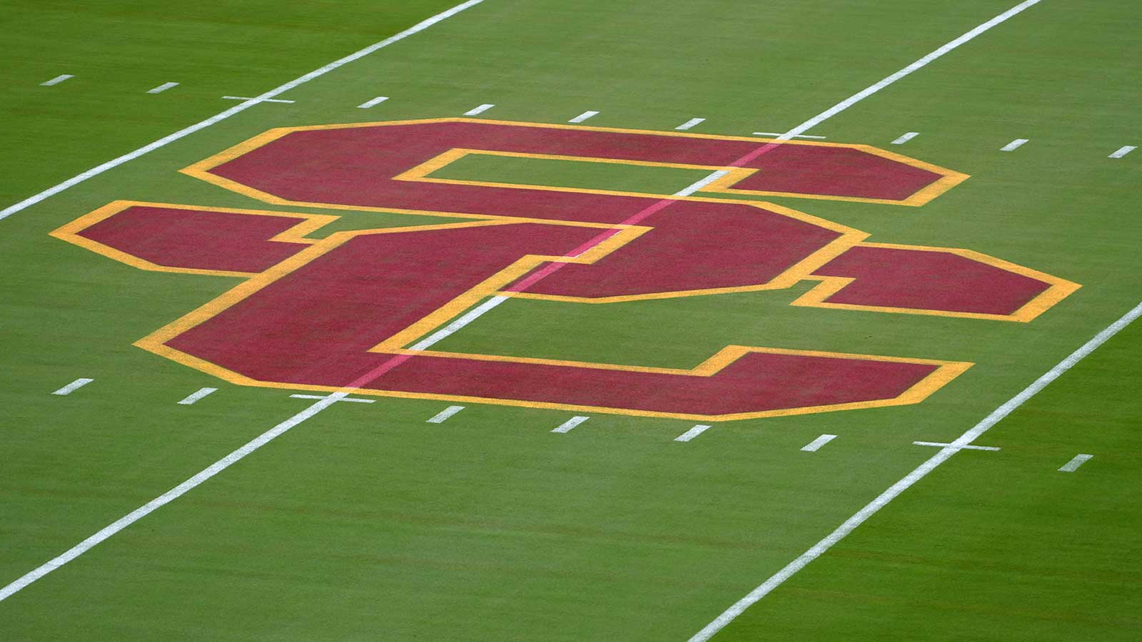 USC 5-star commit shuts door on recruitment rivals with blunt statement