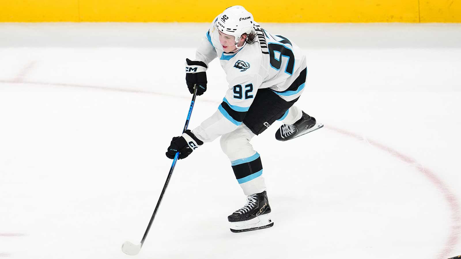 Mammoth secure 1st Stanley Cup Playoff victory in franchise history